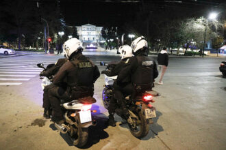 Robbery with... cleaver at a gas station in Heraklion