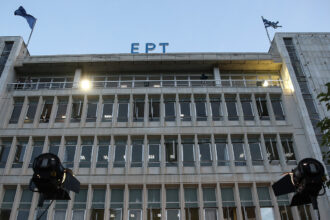 Today on ERT the debate between Kostas Bakoyannis - Haris Doukas for the Municipality of Athens - The conditions