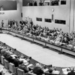 1981: Papandreou's veto at the NATO summit