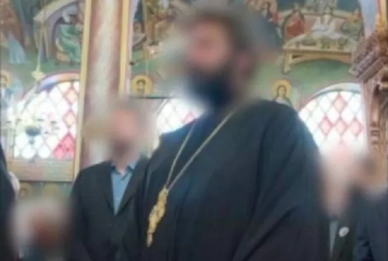 A businessman defrauded his clients of 1 million euros and became a priest to hide his tracks