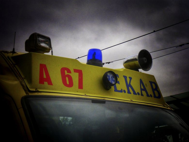 A 44-year-old man suffered a heart attack in his car in Krousonas, Heraklion