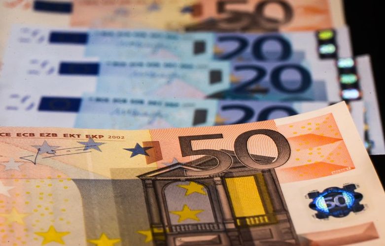 Which taxes brought a surplus of 5.8 billion euros to state coffers in the period January-November