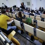 Digital semester exams at universities so that the semester is not lost due to occupations