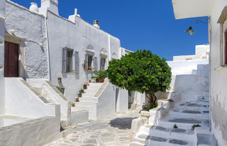 Sifnos in the 11 best travel destinations in the world for 2024