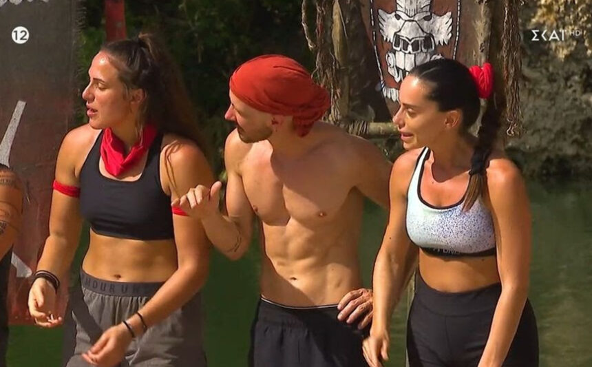 Survivor: "Asimina pulled my underwear, she can reach and wash you...everywhere"