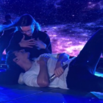 Love confession on stage by a fan to Sakis Rouvas: "If you need a heart, I'll rip mine out"