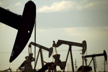 Oil prices fall on news that Israel has no plans to hit Iranian oil infrastructure