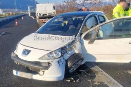 Driver felt suddenly unwell and fell into the guardrail on the Athens-Lamia highway