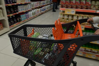 IELKA: Cheaper the typical supermarket basket in Greece compared to 7 European countries